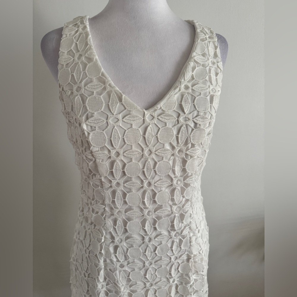 Bisou Bisou Lace Dress Women's Sz 6 White Eyelet Sheath Pencil Lined - Picture 3 of 8